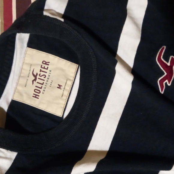 Hollister longsleeves - Picture 3 of 3